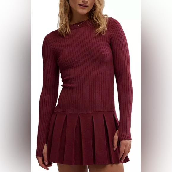 Free People Dresses & Skirts - Free People
Women's Emmy Ribbed Knit Pleated A-Line Mini Dress Sz L NWT